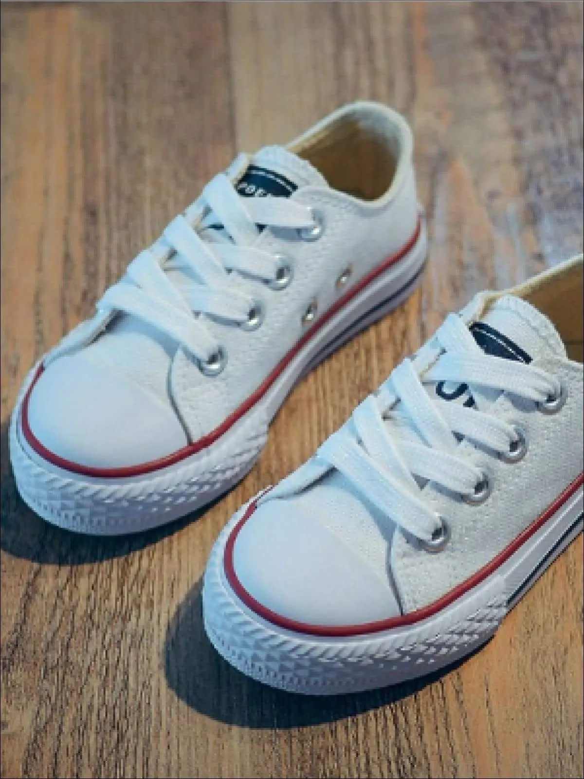 Girls Casual Low Top Canvas Sneakers By Liv and Mia