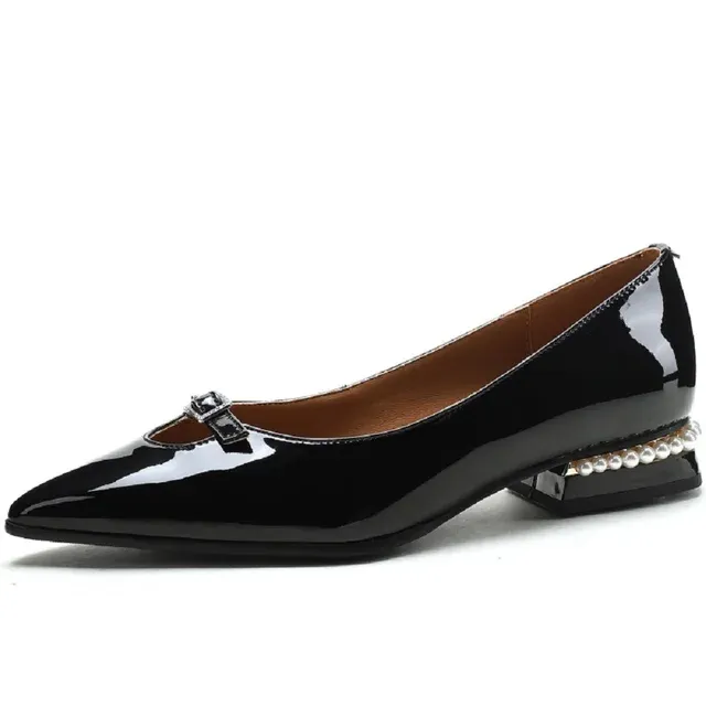 USS Shoes Analia Women's Pointed Toe Pumps